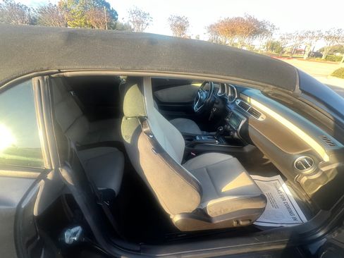 Used 2014 Chevrolet Camaro LT image 13