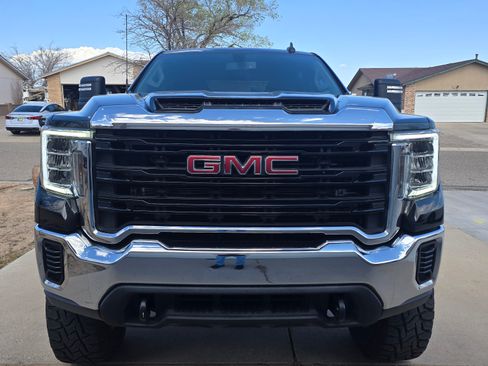 Used 2021 GMC Sierra 2500 4x4 Crew Cab w/ Gooseneck/5TH Wheel Package image 2