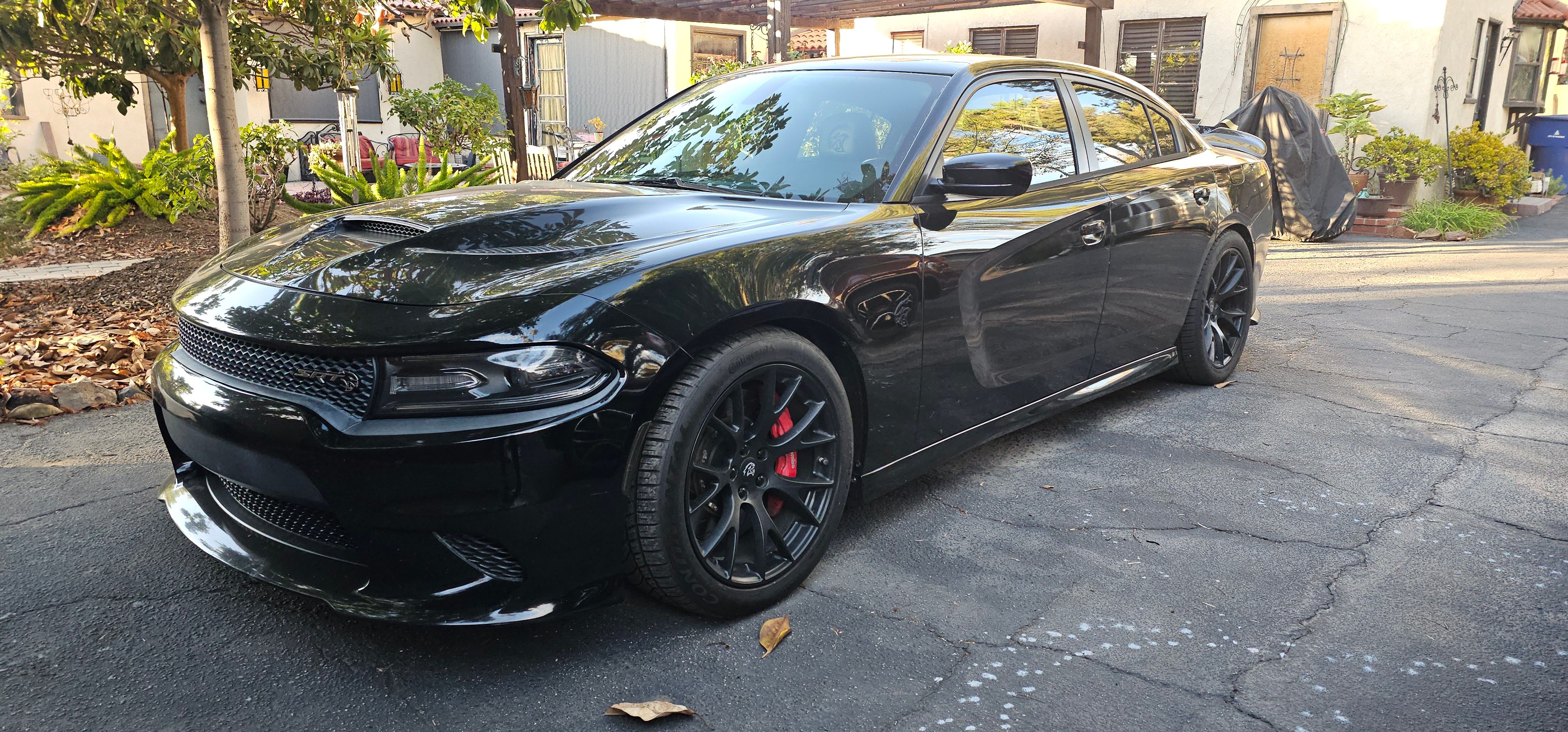 Used 2015 Dodge Charger SRT Hellcat w/ Laguna Leather Package RWD image 1