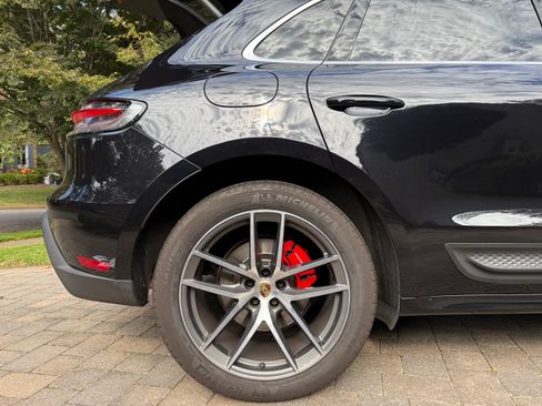 Used 2023 Porsche Macan S image 4