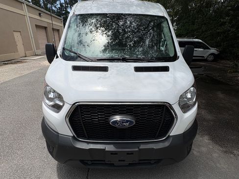 Used 2022 Ford Transit 150 Medium Roof w/ Exterior Upgrade Package RWD image 1