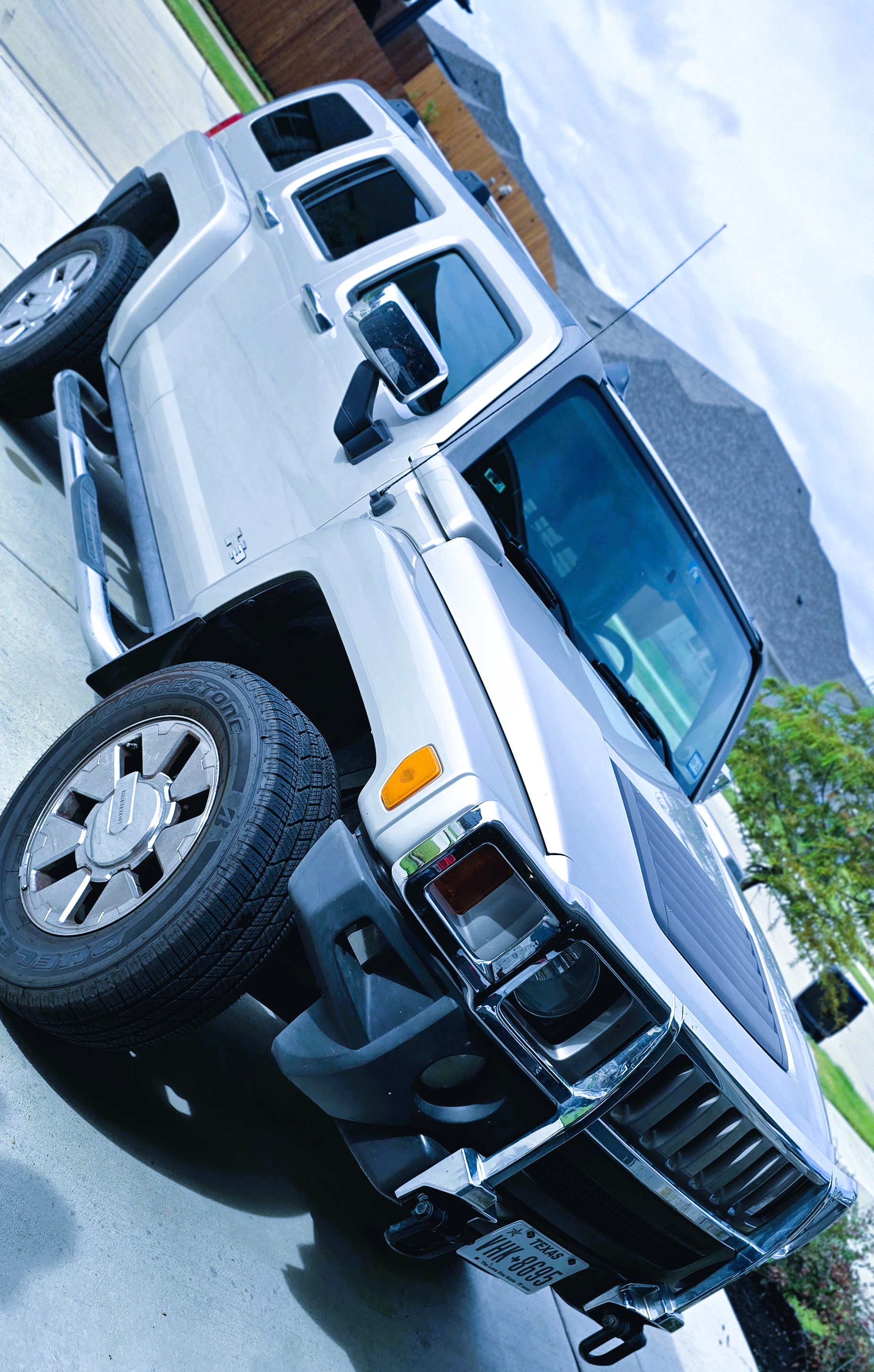 Used 2007 HUMMER H3 AWD/4WD image 2