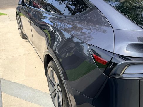 Used 2026 Tesla Model Y Long Range AWD/4WD image 6