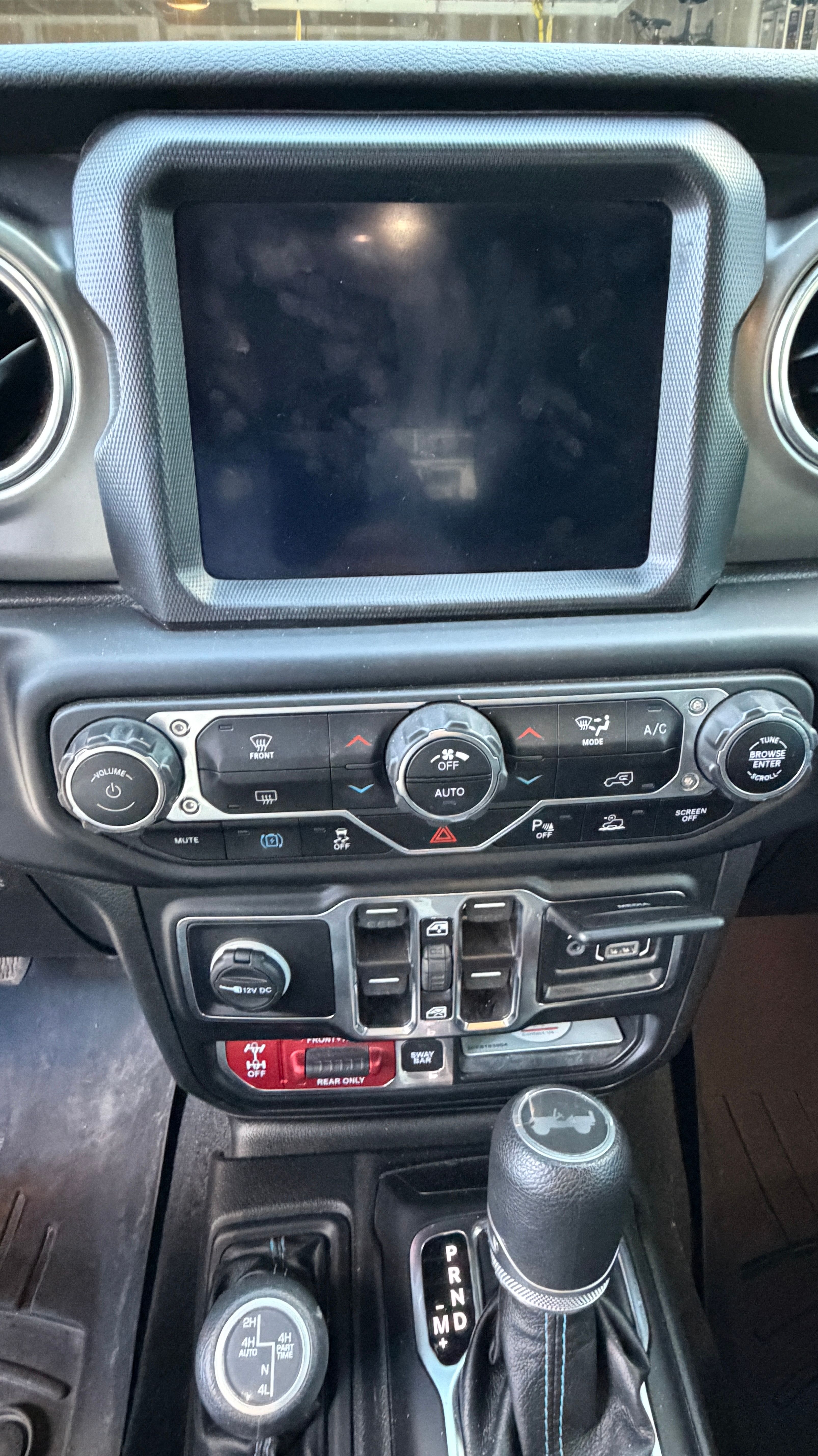 Used 2021 Jeep Wrangler Unlimited Rubicon 4xe w/ Safety Group AWD/4WD image 8