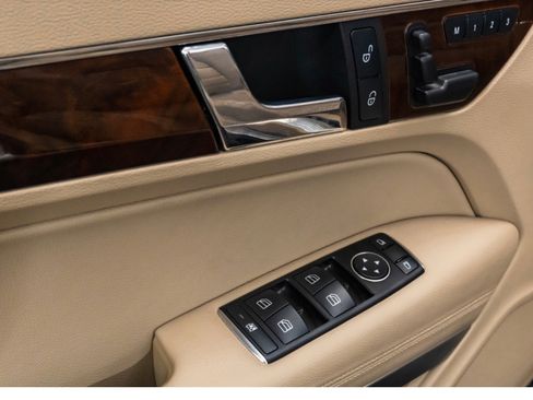 Used 2012 Mercedes-Benz E 350 Cabriolet image 8