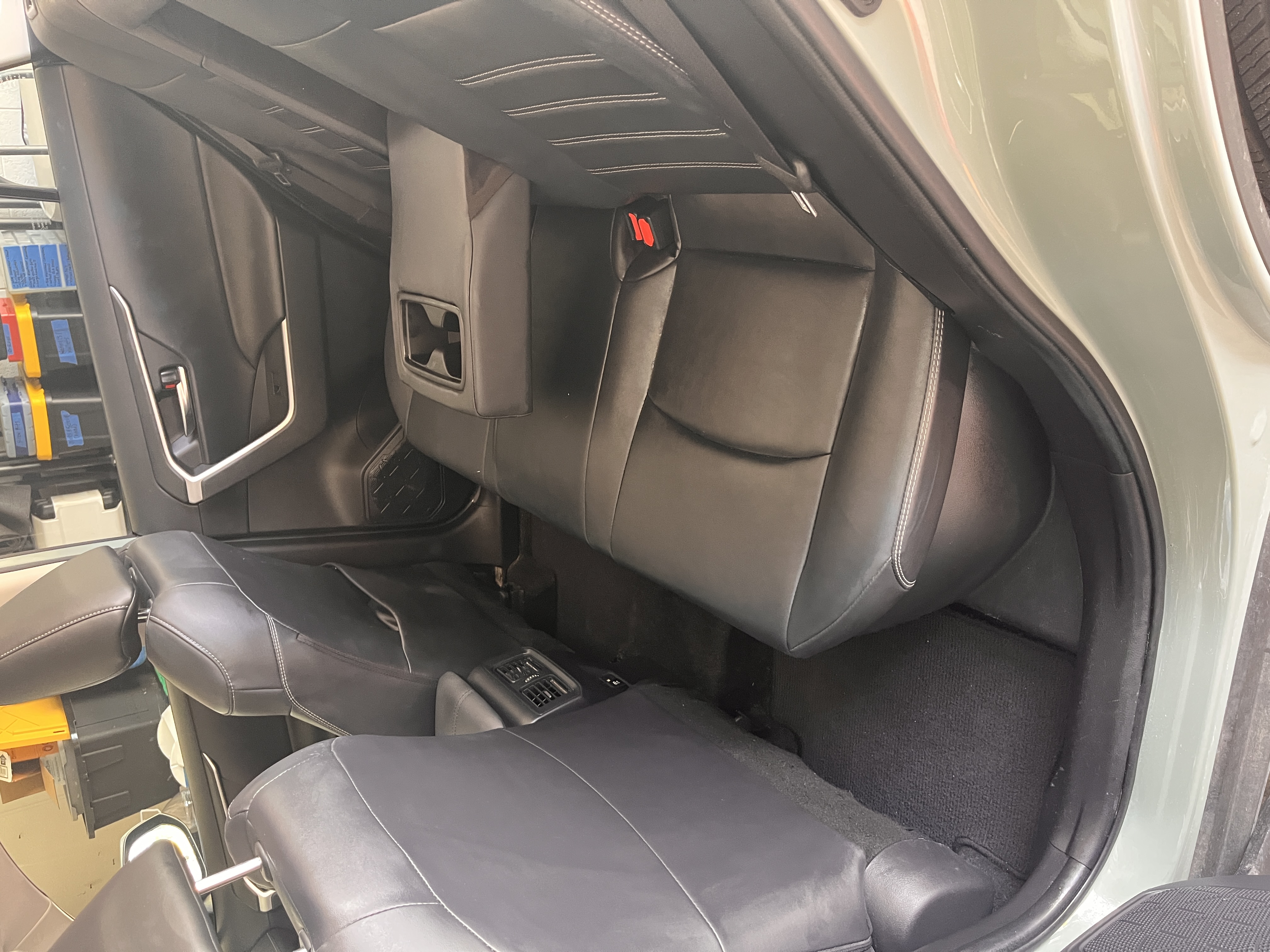 Used 2021 Toyota RAV4 XLE Premium AWD/4WD image 28