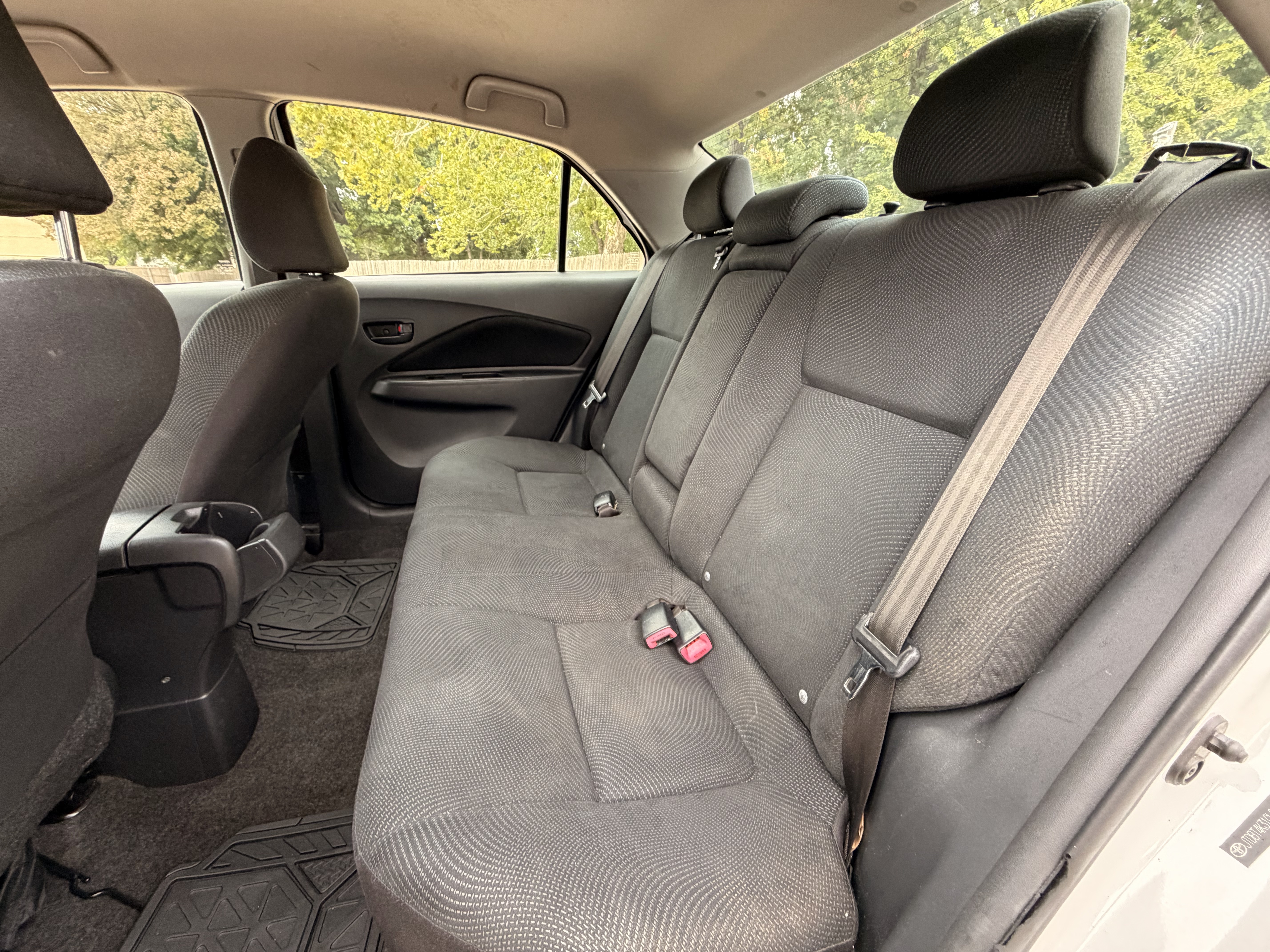 Used 2012 Toyota Yaris Sedan FWD image 12