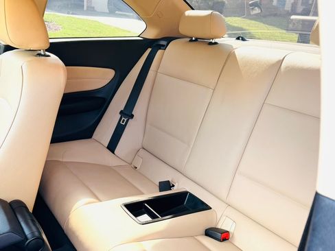 Used 2011 BMW 128i 128i Coupe 2D image 10