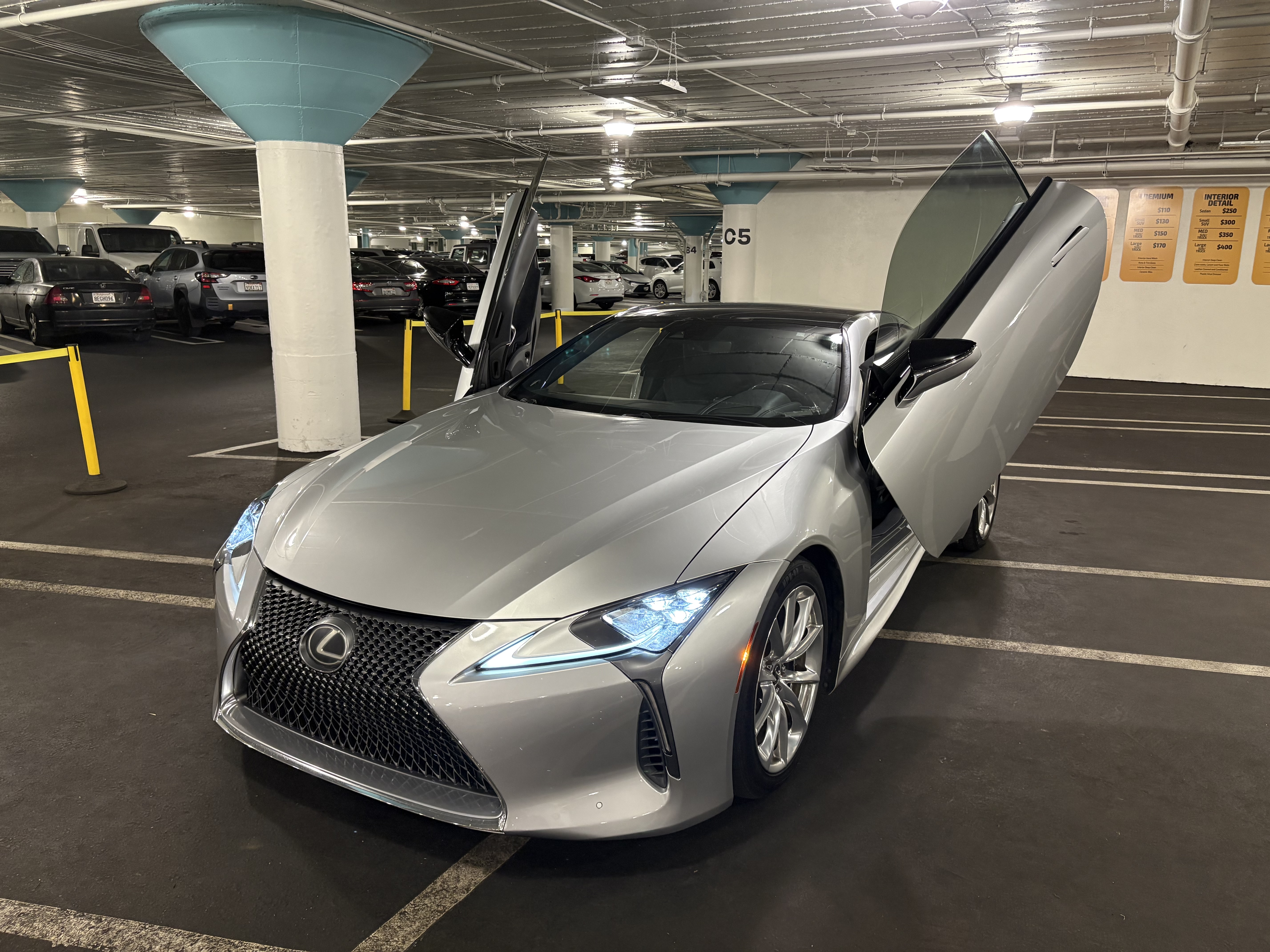 Used 2018 Lexus LC 500 Coupe w/ Touring Package RWD image 12