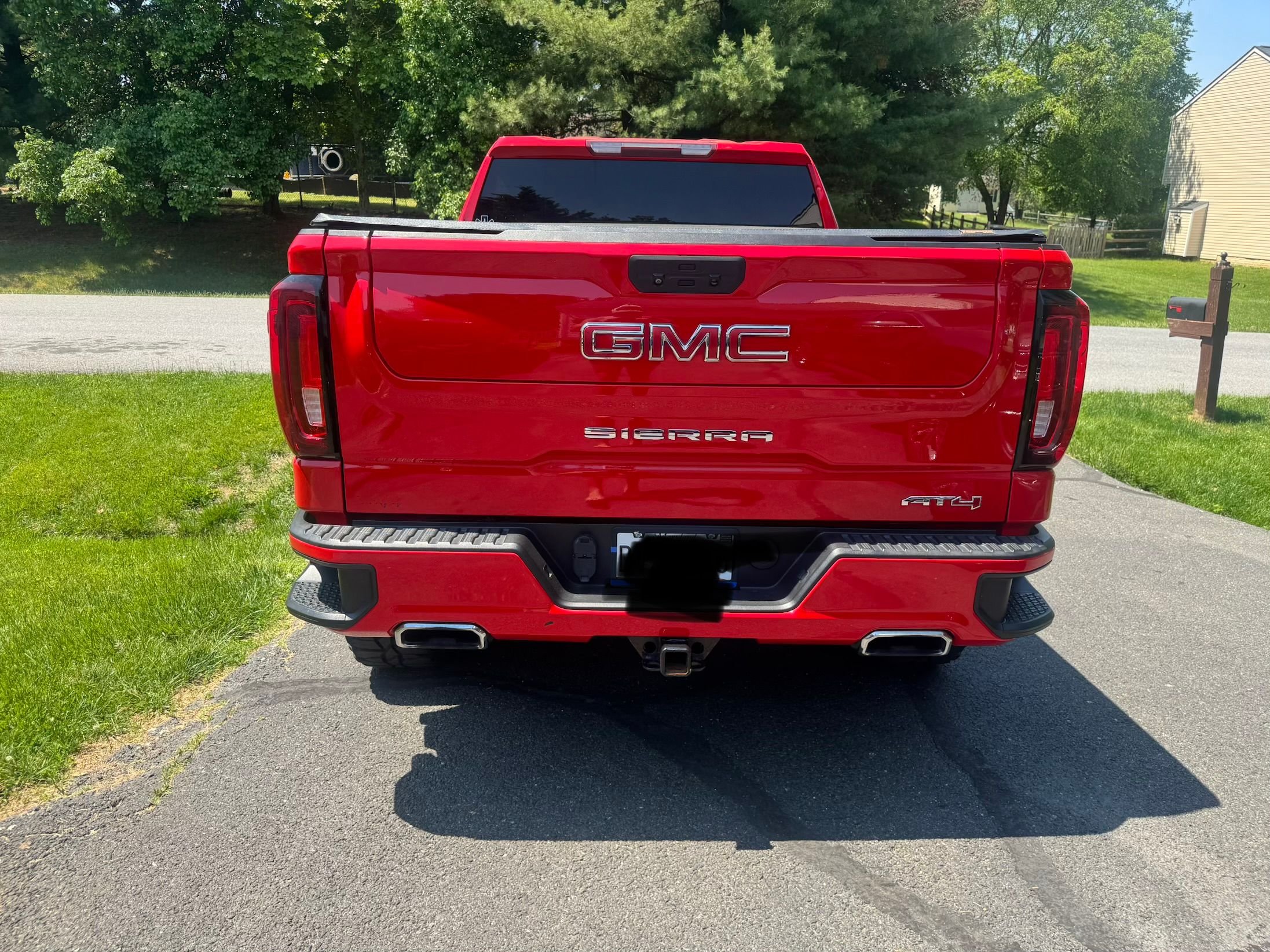 Used 2021 GMC Sierra 1500 AT4 AWD/4WD image 3