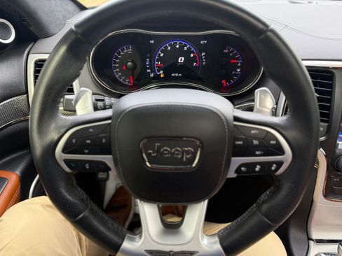 Used 2018 Jeep Grand Cherokee Trackhawk image 11