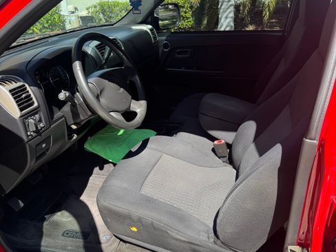 Used 2007 GMC Canyon SLE image 9