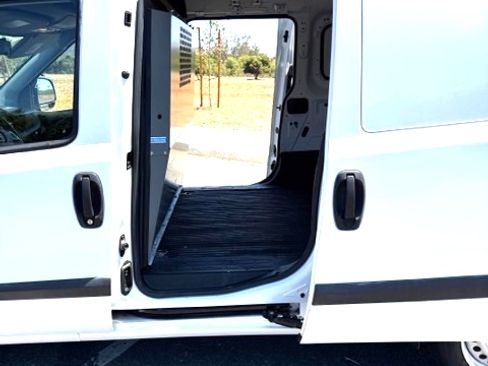 Used 2017 RAM ProMaster City Tradesman w/ Rear Back-up Camera Group FWD image 12