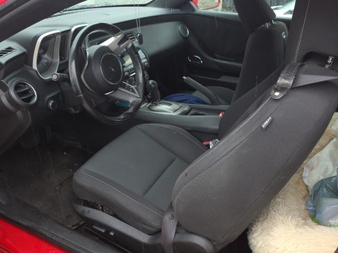 Used 2010 Chevrolet Camaro LT w/ RS Package RWD image 9