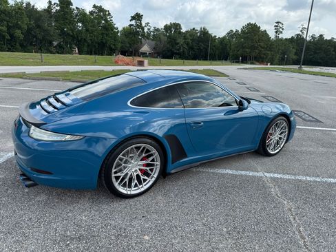 Used 2013 Porsche 911 Carrera 4S AWD/4WD image 9