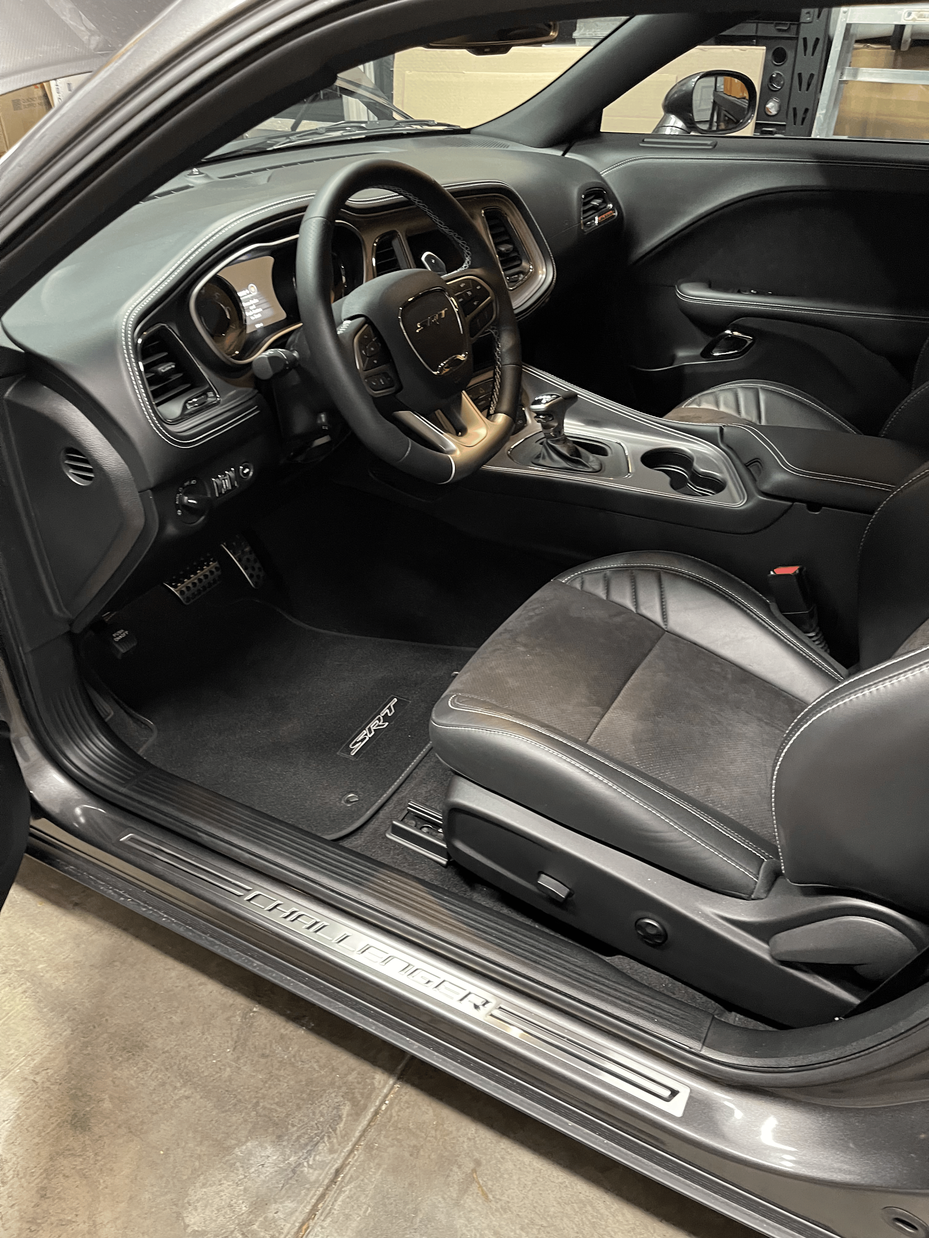 Used 2023 Dodge Challenger SRT Hellcat RWD image 15