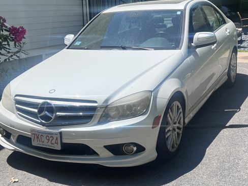 Used 2009 Mercedes-Benz C 300 4MATIC Sedan image 10