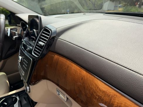 Used 2017 Mercedes-Benz GLS 450 4MATIC image 13