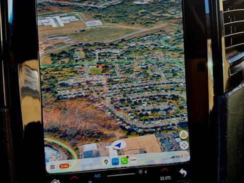 Used 2010 INFINITI FX50 AWD w/ Sport Pkg image 12