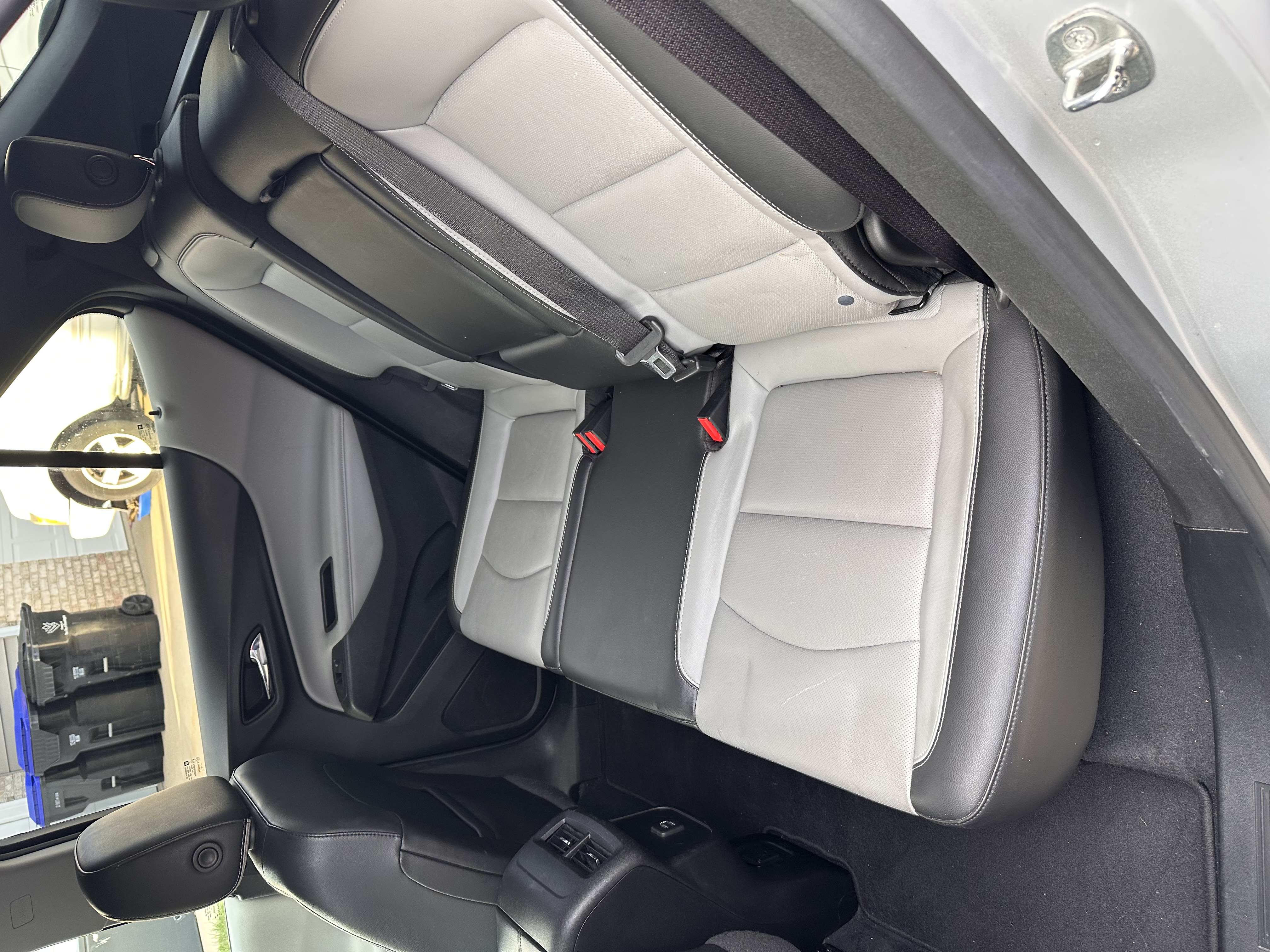 Used 2019 Chevrolet Equinox Premier FWD image 9