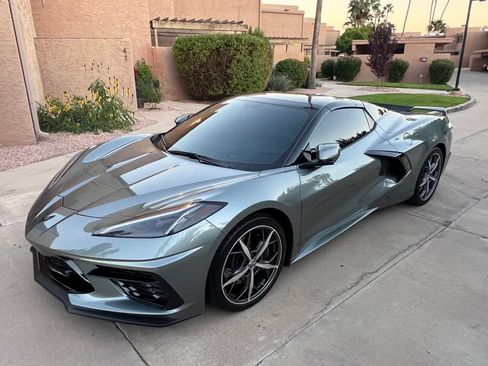Used 2023 Chevrolet Corvette Stingray Preferred Conv w/ Z51 Performance Package RWD image 2