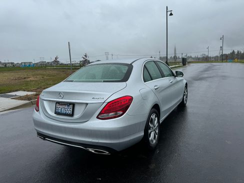 Used 2015 Mercedes-Benz C 300 C 300 4MATIC Sedan 4D image 6