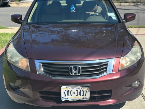 Used 2010 Honda Accord EX-L image 9