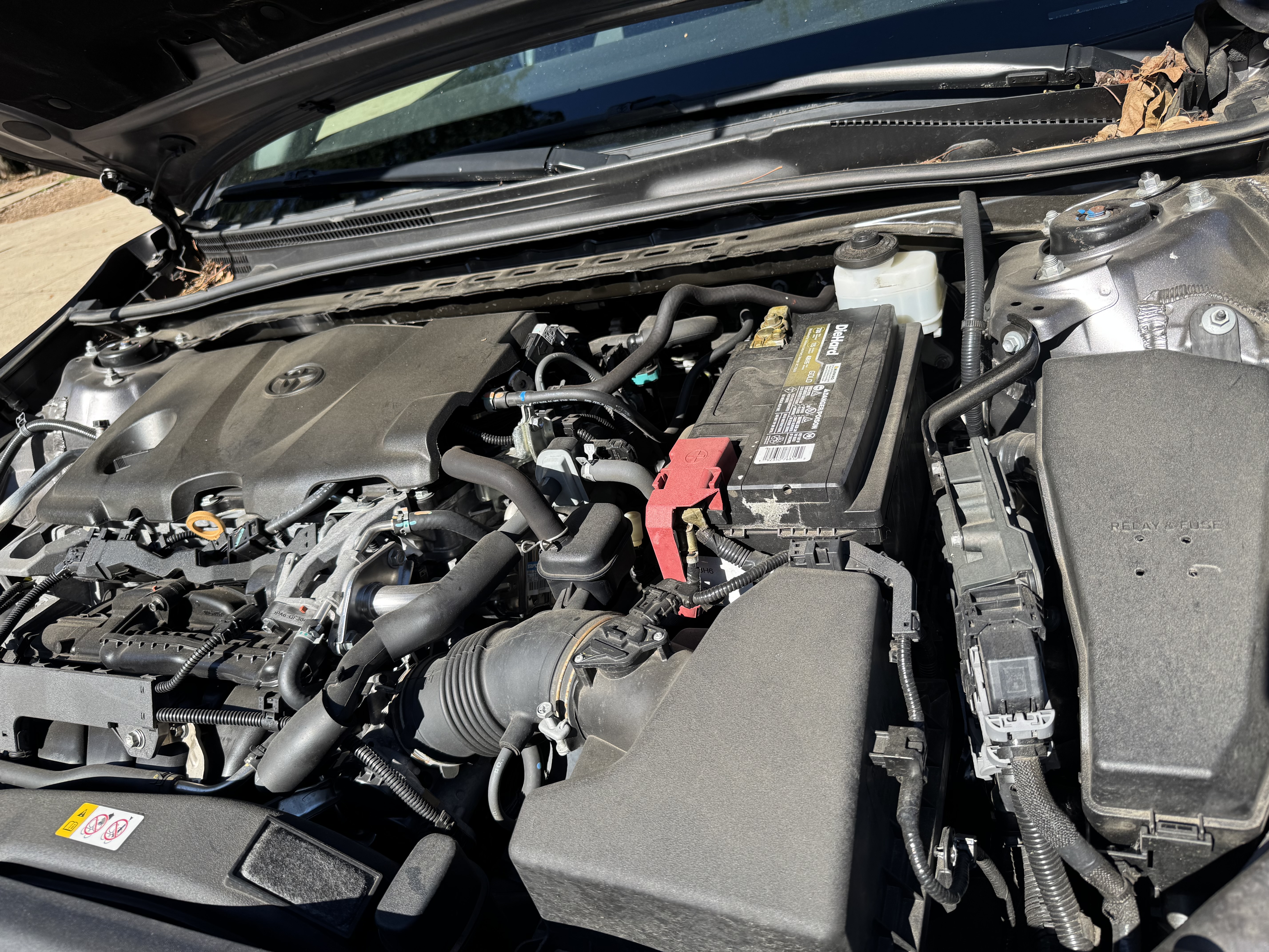 Used 2019 Toyota Camry LE FWD image 31