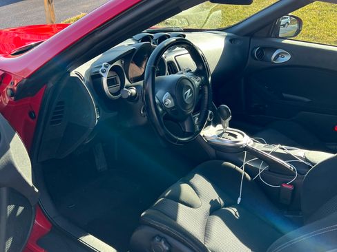 Used 2012 Nissan 370Z Coupe image 9