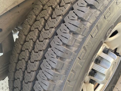 Used 2019 Chevrolet Express 2500 w/ Driver Convenience Package image 12