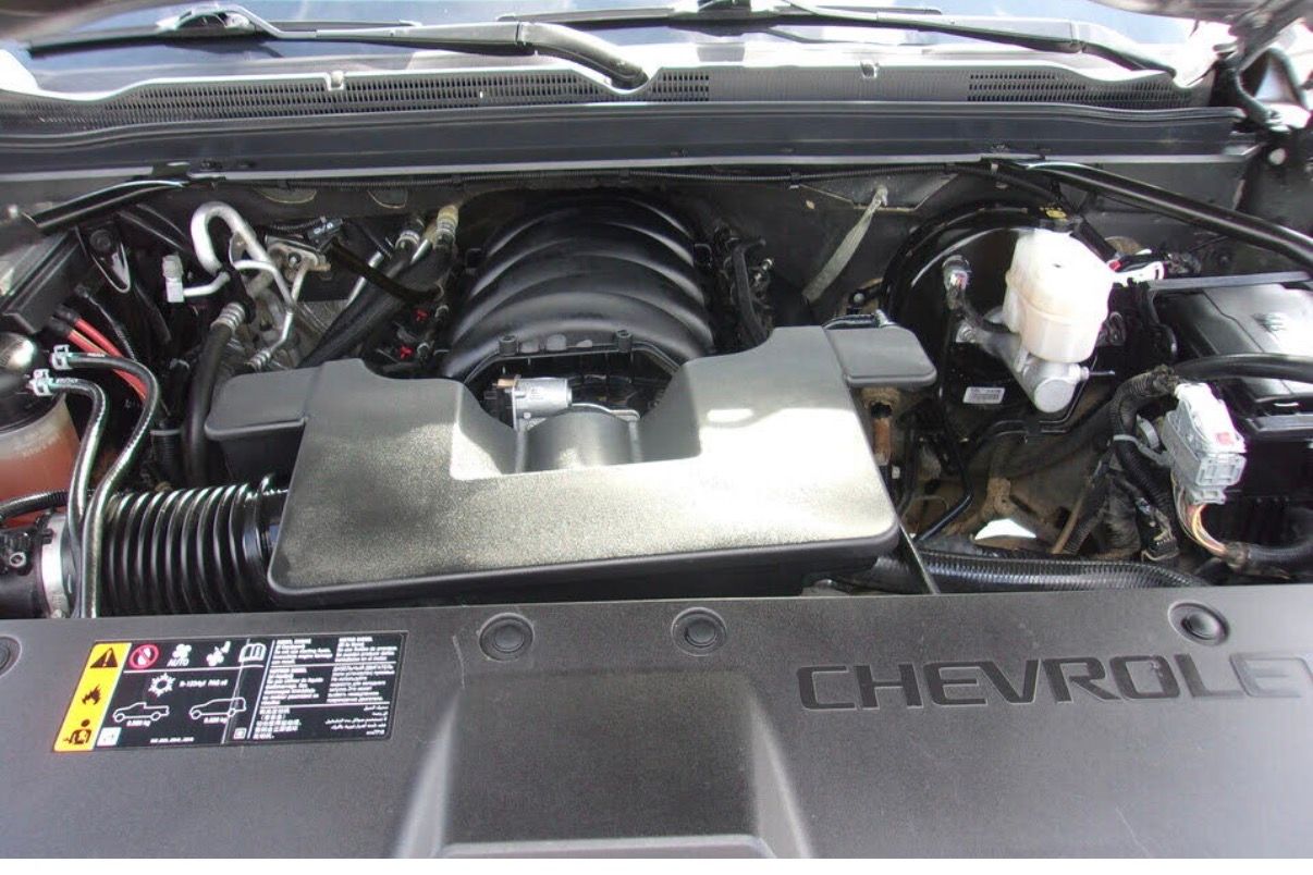 Used 2020 Chevrolet Tahoe LS w/ Enhanced Driver Alert Package AWD/4WD image 14