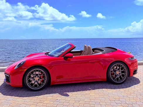 Used 2020 Porsche 911 Carrera S RWD image 6