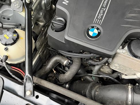 Used 2015 BMW 528i xDrive Sedan AWD/4WD image 15