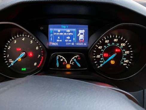 Used 2014 Ford Focus SE w/ Equipment Group 201A image 16