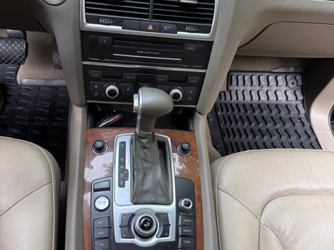 Used 2014 Audi Q7 TDI Premium Plus w/ Premium Plus Package AWD/4WD image 10