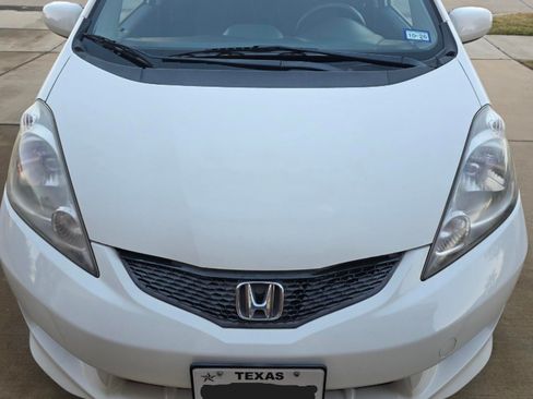 Used 2011 Honda Fit Sport image 5