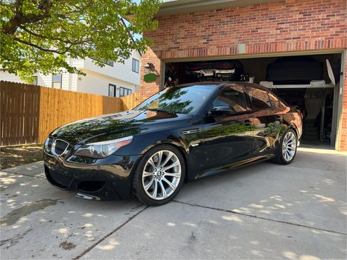 Used 2006 BMW M5 RWD image 1