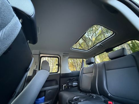 Used 2003 Honda Element EX image 24