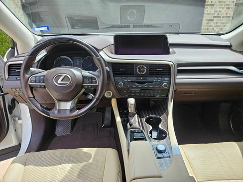 Used 2017 Lexus RX 350 FWD w/ Luxury Package image 14