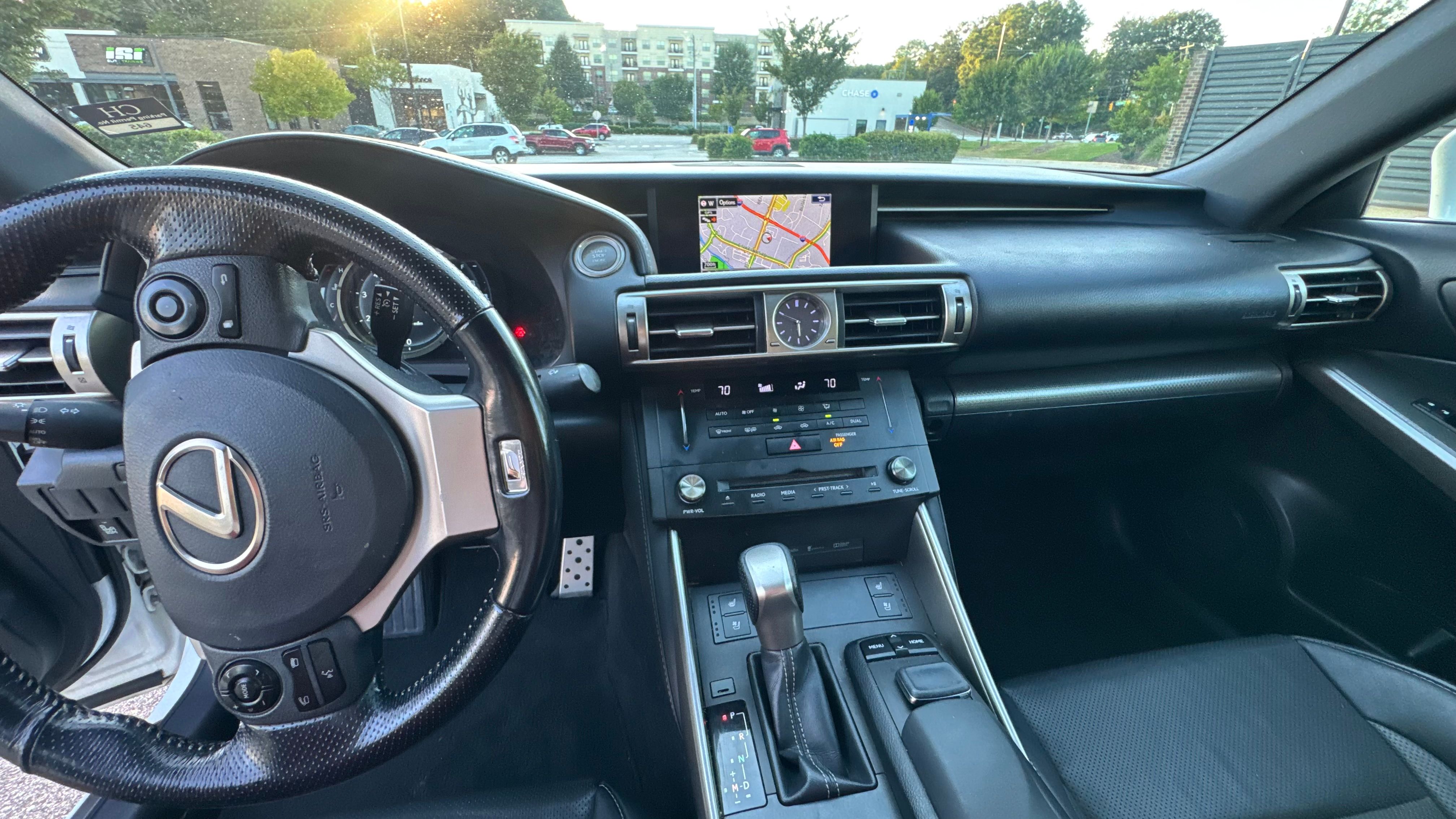 Used 2016 Lexus IS 200t w/ F Sport Package RWD image 9