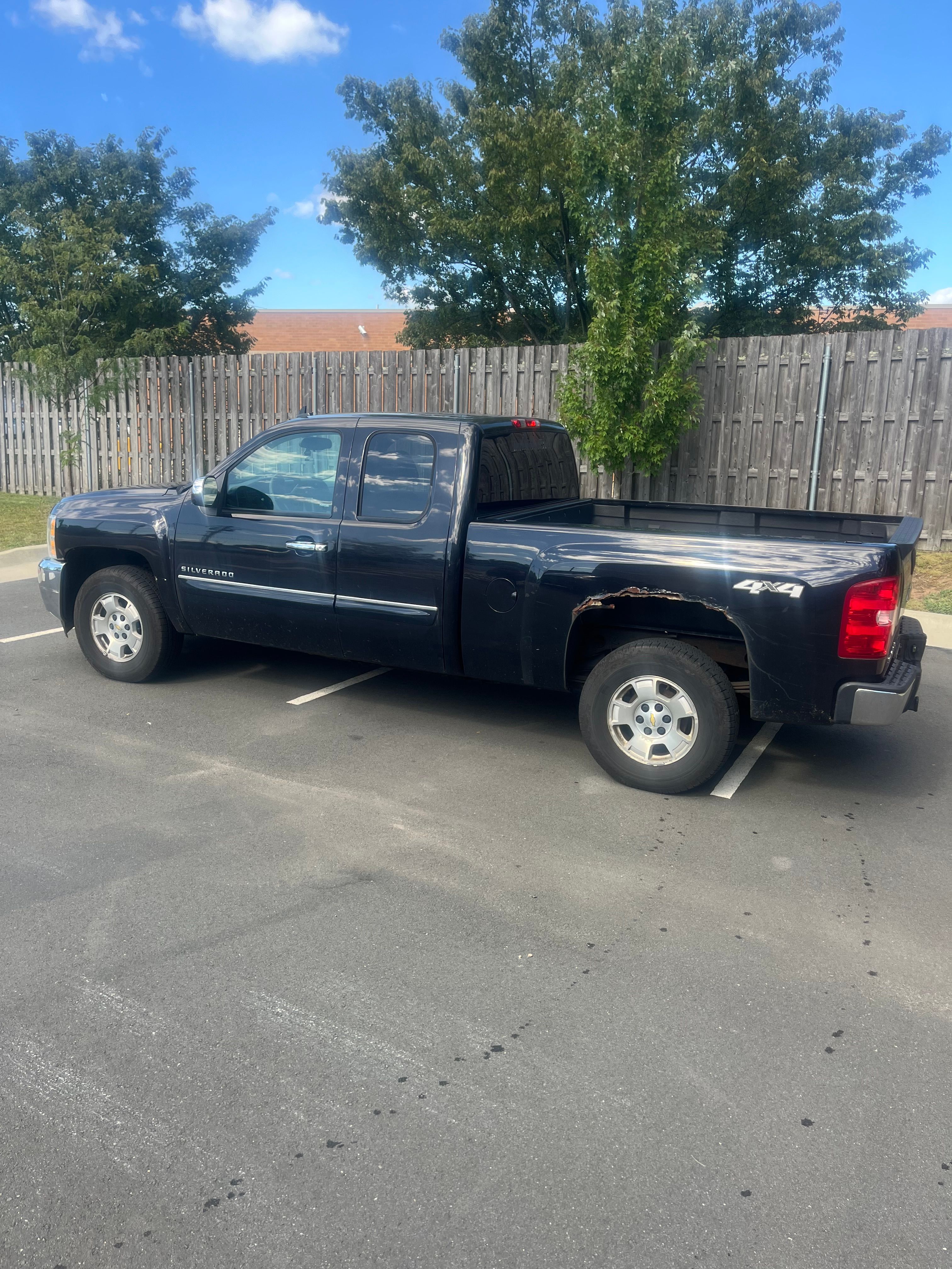 Used 2013 Chevrolet Silverado 1500 LT w/ All-Star Edition AWD/4WD image 1