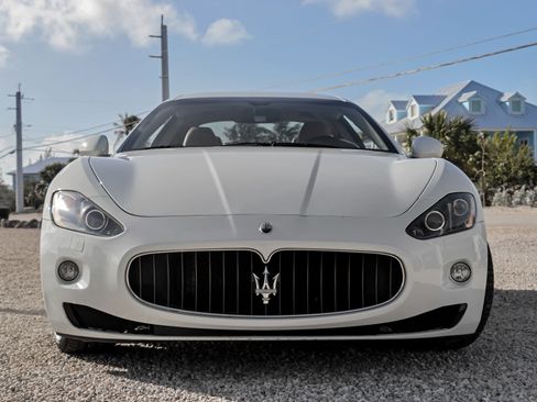 Used 2009 Maserati GranTurismo S image 6