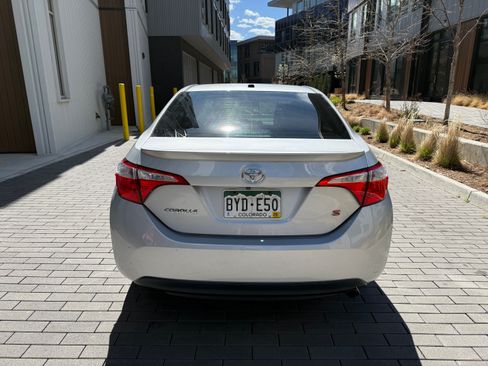 Used 2014 Toyota Corolla S image 9