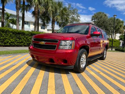 Used 2013 Chevrolet Suburban 2500 LS w/ Convenience Package 1