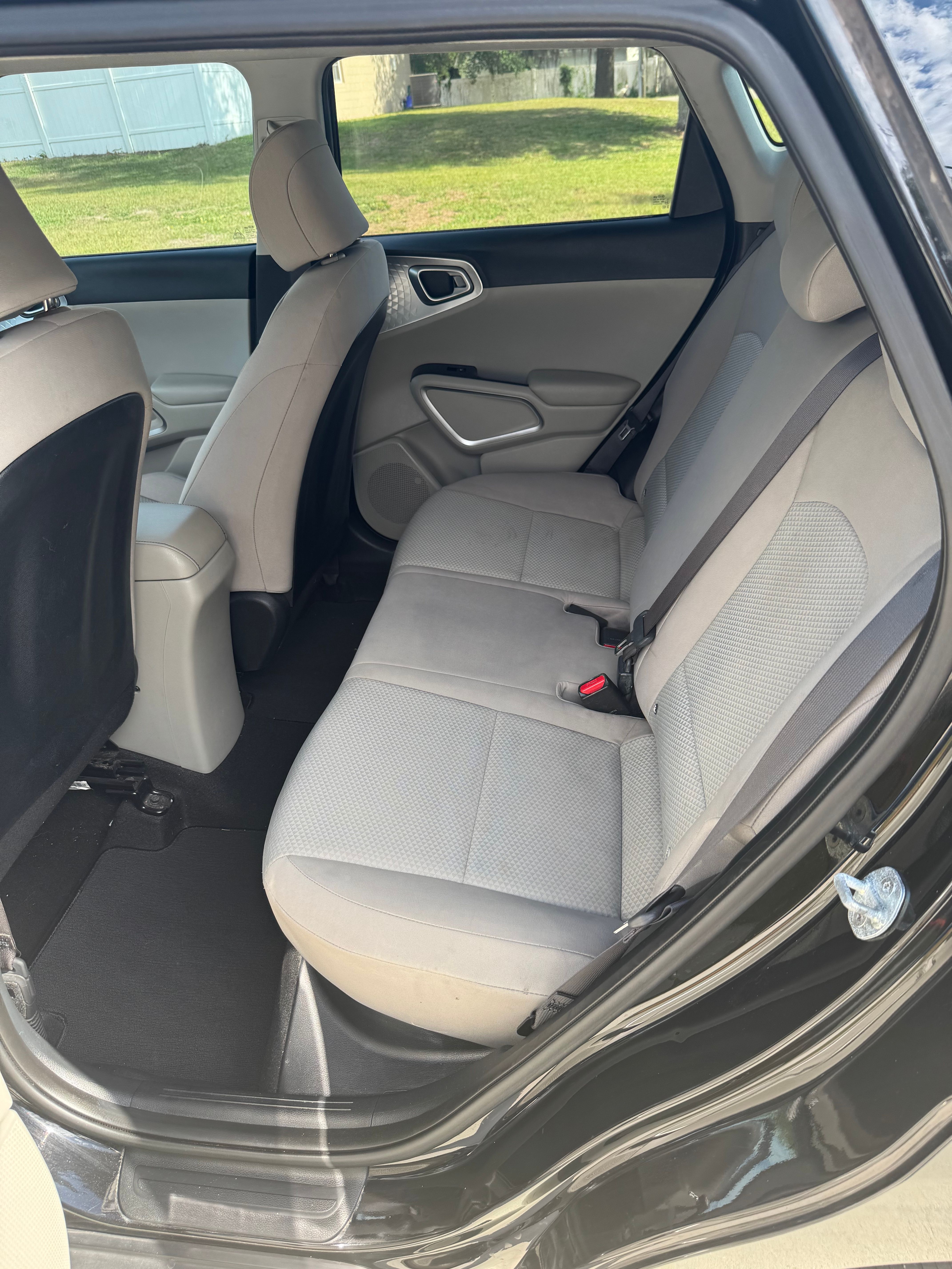 Used 2020 Kia Soul LX FWD image 10