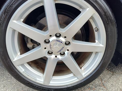 Used 2012 Mercedes-Benz C 250 Sedan image 4