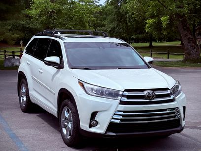 Used 2018 Toyota Highlander Limited