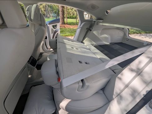 Used 2022 Mercedes-Benz EQS 580 4MATIC Sedan image 14