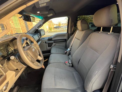 Used 2017 Ford F150 XLT image 17