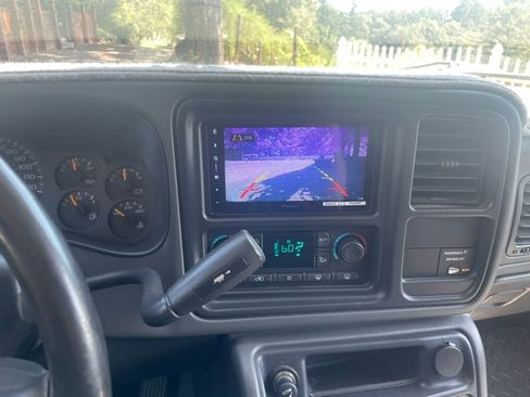Used 2004 GMC Sierra 1500 SLT w/ Light Duty Power Package RWD image 2
